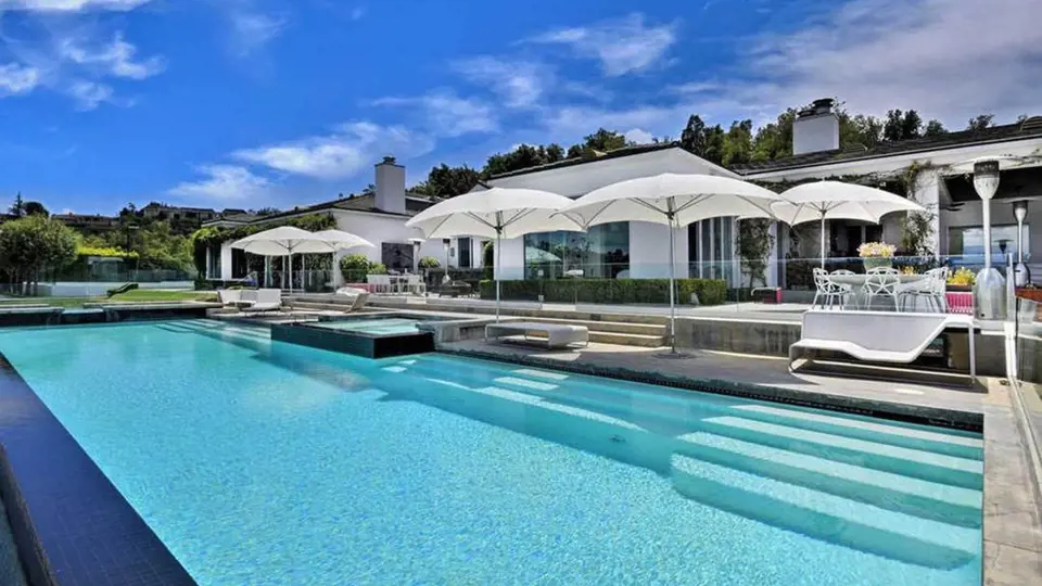 Gwen Stefani prodává dům v Hollywoodu za 25 milionů dolarů.