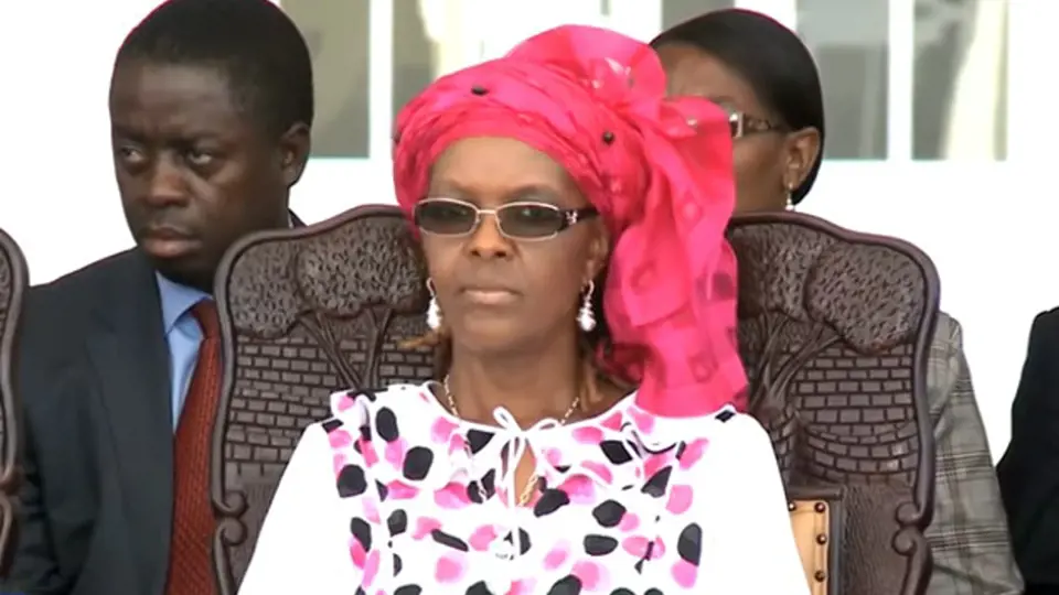 Nechybělo málo, a Grace Mugabe se stala prezidentkou Zimbabwe.