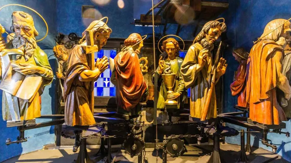 Praha: Staroměstský orloj, figury apoštolů
