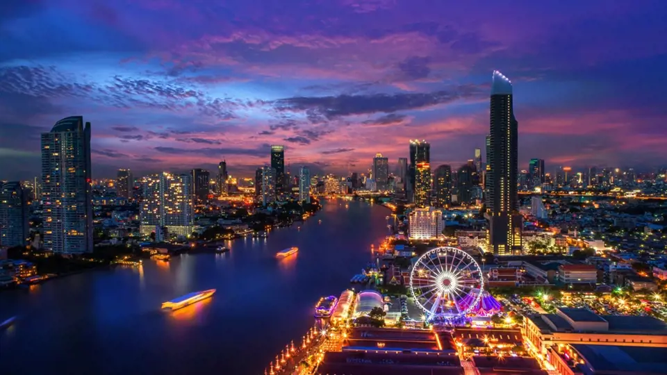 Obliba Bangkoku mezi cestovateli stále roste a mně už je jasné proč: každý si tu najde, co mu vyhovuje