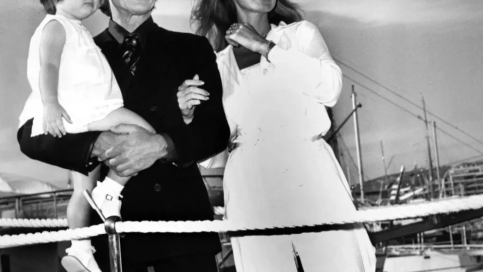 Jill Ireland, Charles a jejich dcera Suleika na festivalu v Cannes v roce 1973