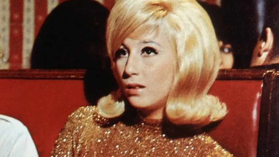 21 let: Před kamerou začínala v muzikálu Dobré časy (1967).