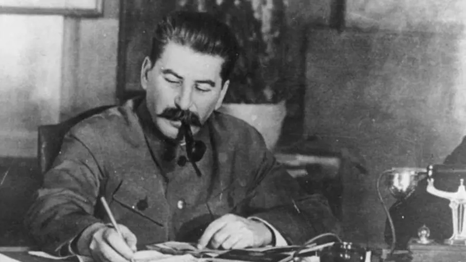 Josef V. Stalin