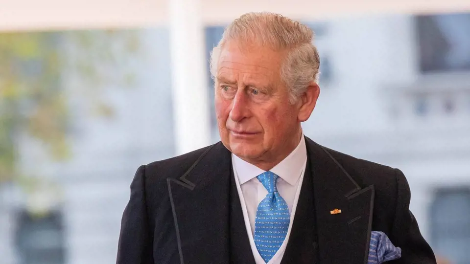 Princ Charles stále nemůže zapomenout na interview svého syna Harryho a jeho manželky Meghan.