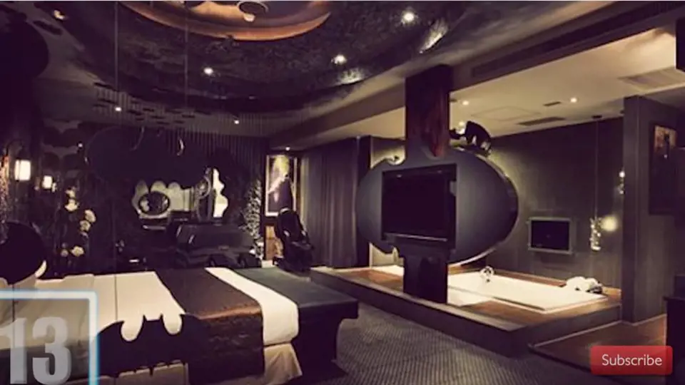 7. Hotelový pokoj pro milovníky Batmana - Tento drsně zařízený pokoj se nachází v motelu Eden ve druhém největším městě Tchaj-wanu Kaohsiungu.