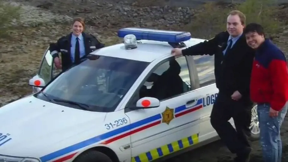 1. místo: Island – Na této ostrovní zemi je zkrátka bezpečno a to tak moc, že tu na celém území pracuje pouze 700 policistů a ti navíc nejsou ozbrojeni.