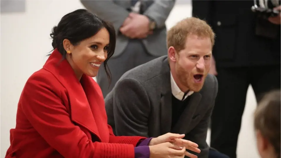 Vévodkyně Meghan a princ Harry na sociální síti oznámili, že čekají dalšího potomka.