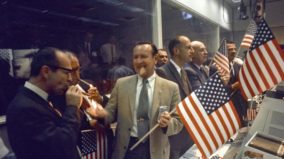 24. července 1969 propukla v řídicím centru NASA velká oslava, když se posádka mise Apollo 11 úspěšně vrátila z Měsíce.