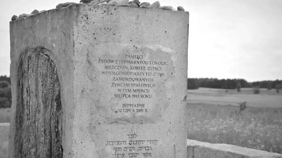 Památník pogromu v Jedwabnem