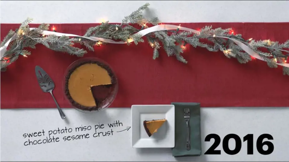 2016 - Koláč ze sladkých brambor s čokoládovo-sezamovou krustou