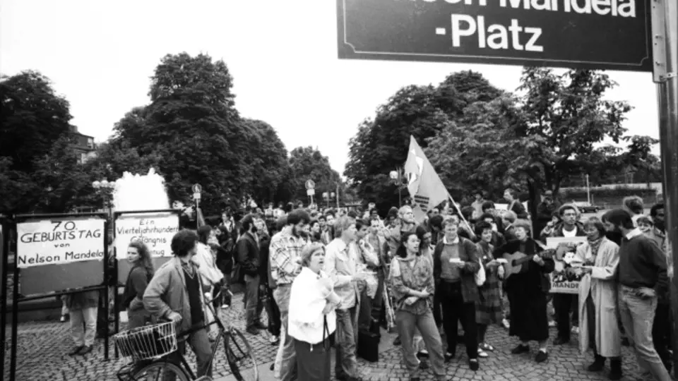 1988, Bonn, Německá spolková republika