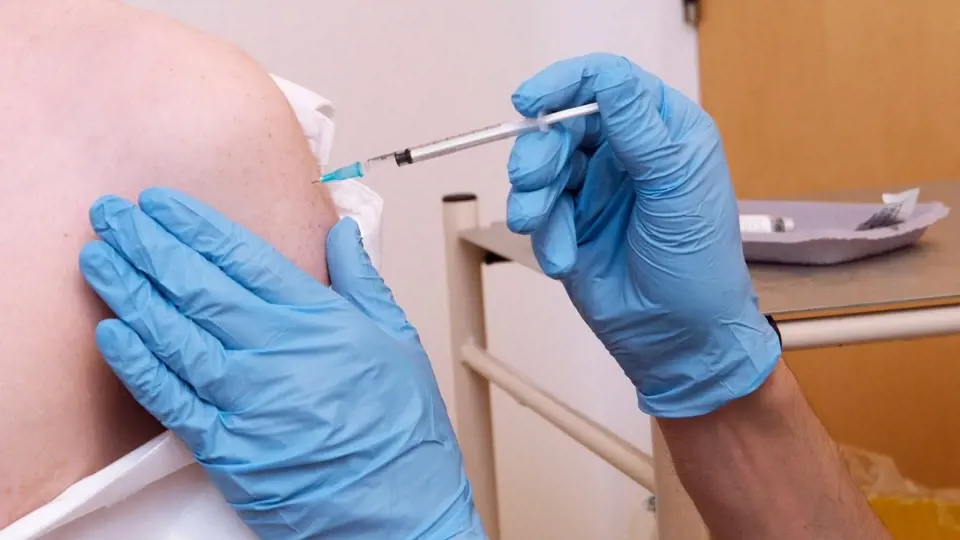 Očkování bylo doposud jedinou variantou ochrany proti covidu