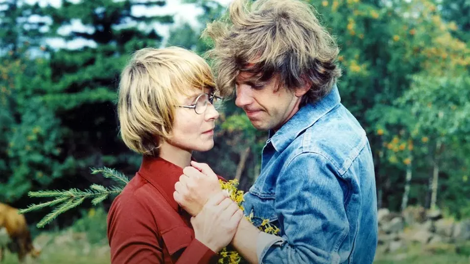Jaromír Hanzlík a Daniela Kolářová ve filmu Léto s kovbojem z roku 1976