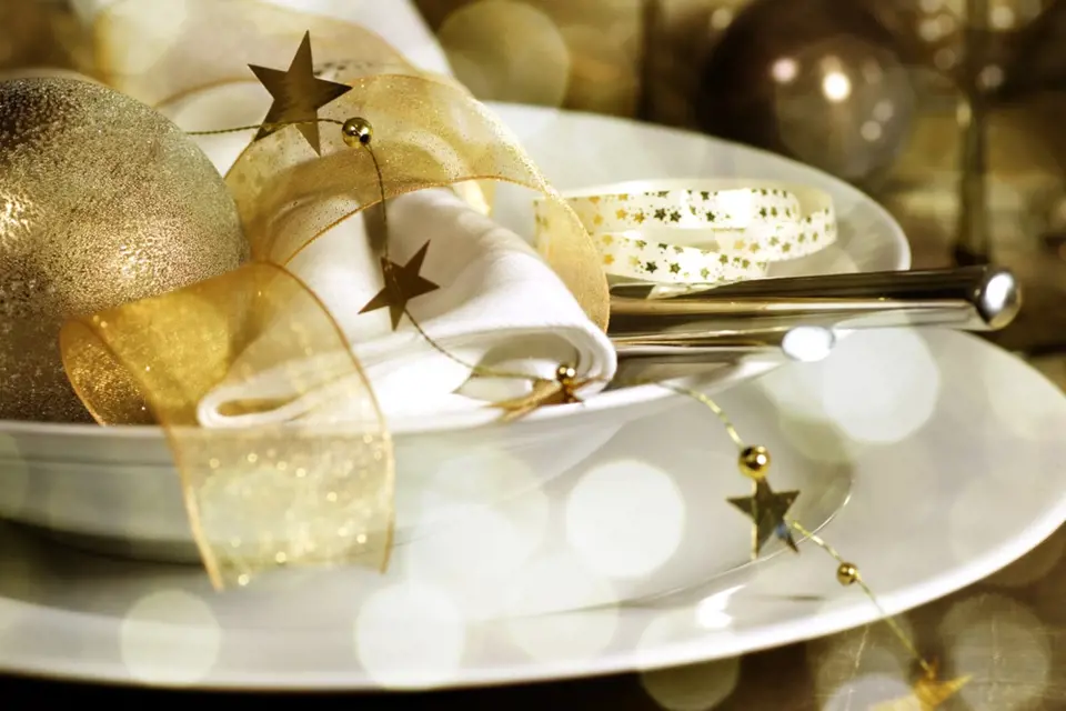 Vylaďte svou slavnostní vánoční tabuli k dokonalosti.