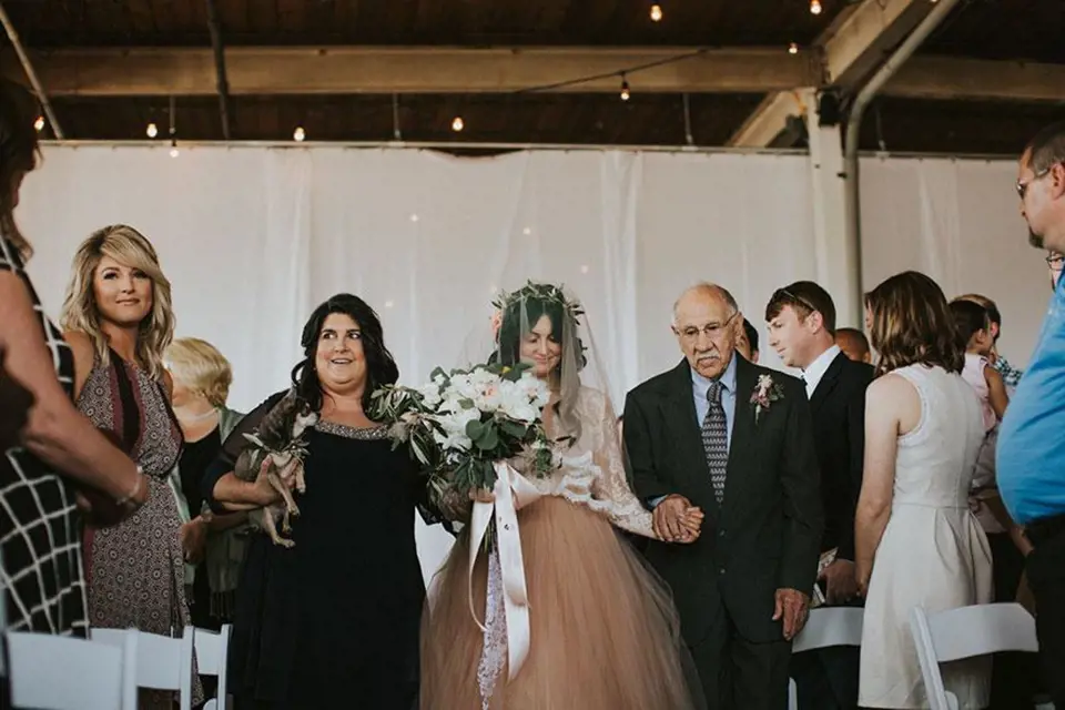 Téměř všichni svatebčané plakali dojetím, byl to opravdu silný moment!