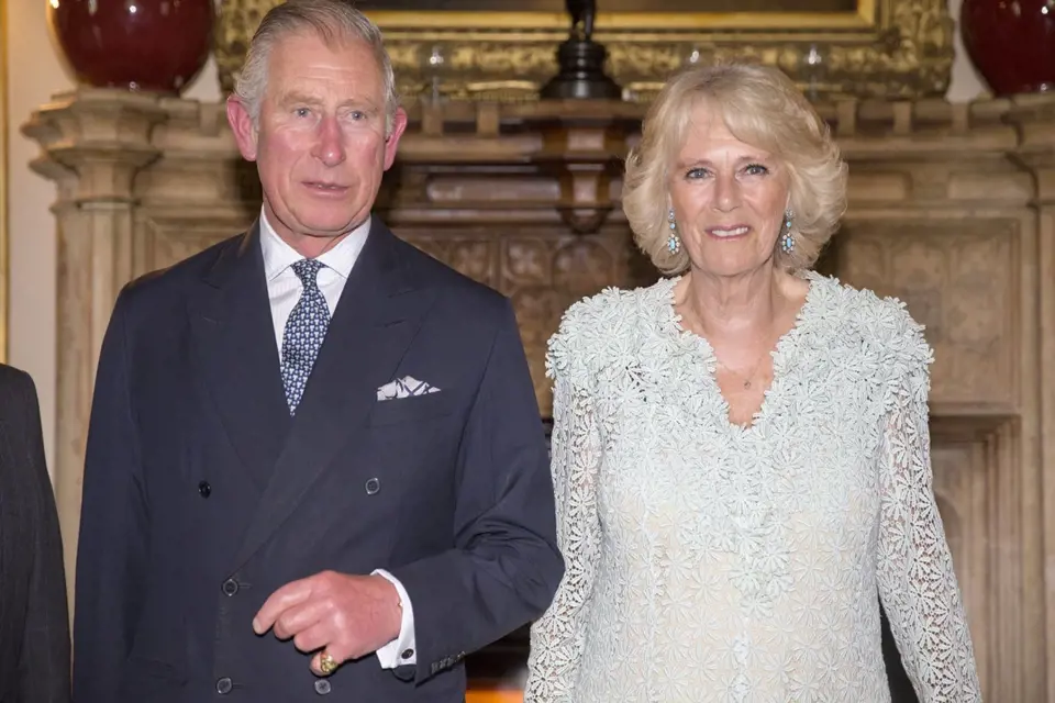 Princ Charles je přímým následníkem trůnu. 