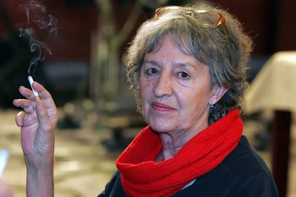 Galerie - Nina Divíšková z Vyprávěj. Podívejte, jak krásná byla mladá ...