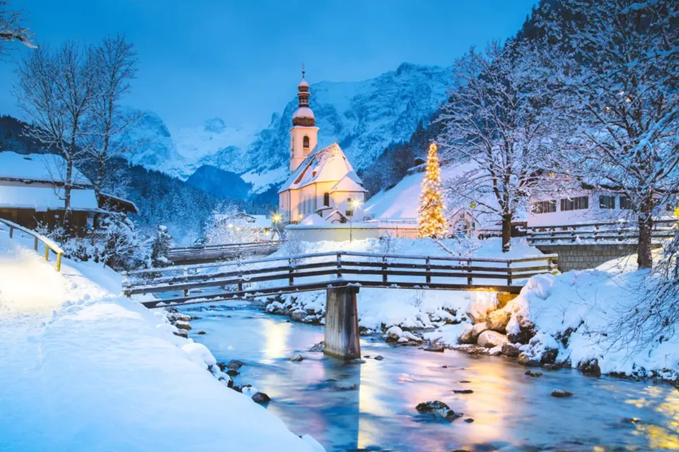 Zimní krajina v Berchtesgadenu, kde Hitler slavil vánoční svátky