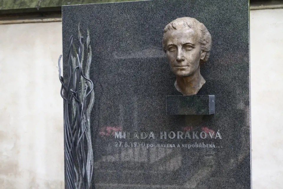 Milada Horáková se nedočkala ani pořádného pohřbu.