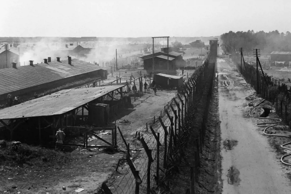 Osvobození Bergen Belsenu, srpen 1945.