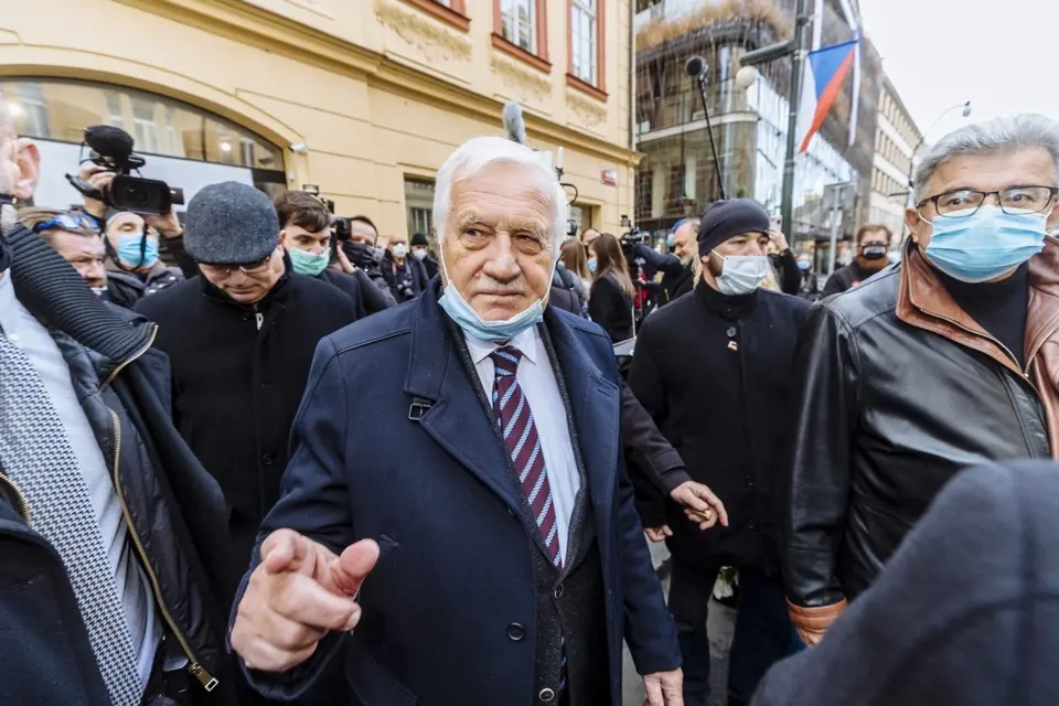 Václav Klaus nevylučuje možnost, že se opět vrátí do vrcholové politiky.