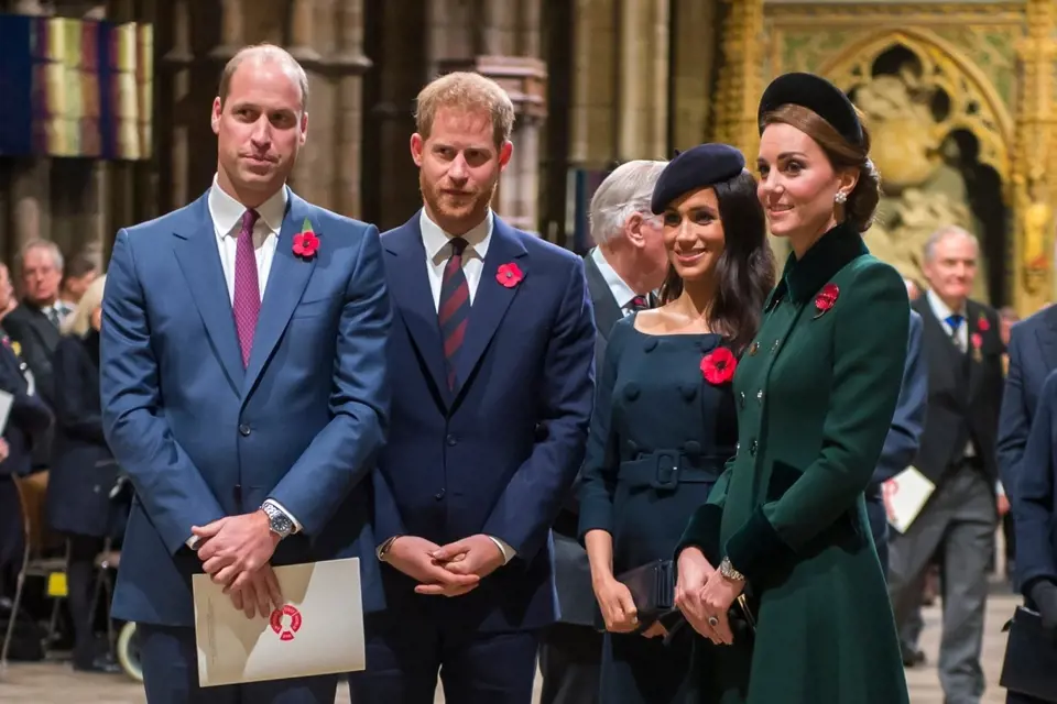 Princ William nemohl svému bratrovi přijít na jméno poté, co se Harry a jeho manželka Meghan rozhodli vzdát se svých královských povinností. 