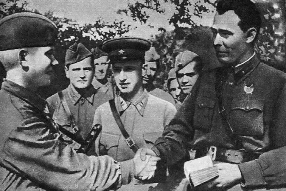 Brežněv na východní frontě během 2. světové války