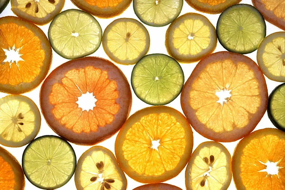 plátky pomerančů a citronů můžeme snadno nasušit