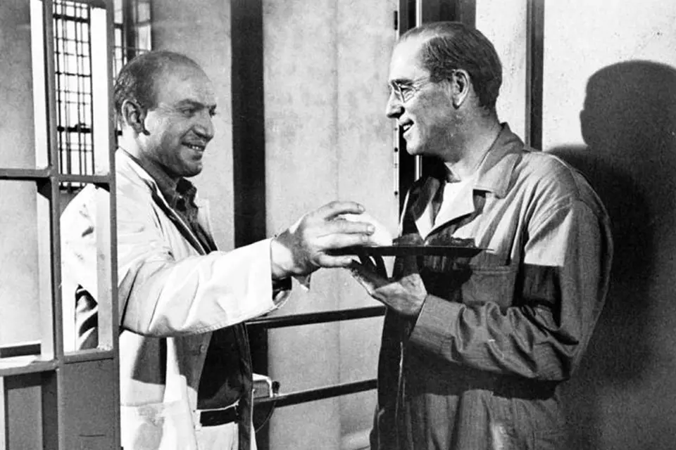 S Burtem Lancasterem v dramatu Ptáčník z Alcatrazu (1962)