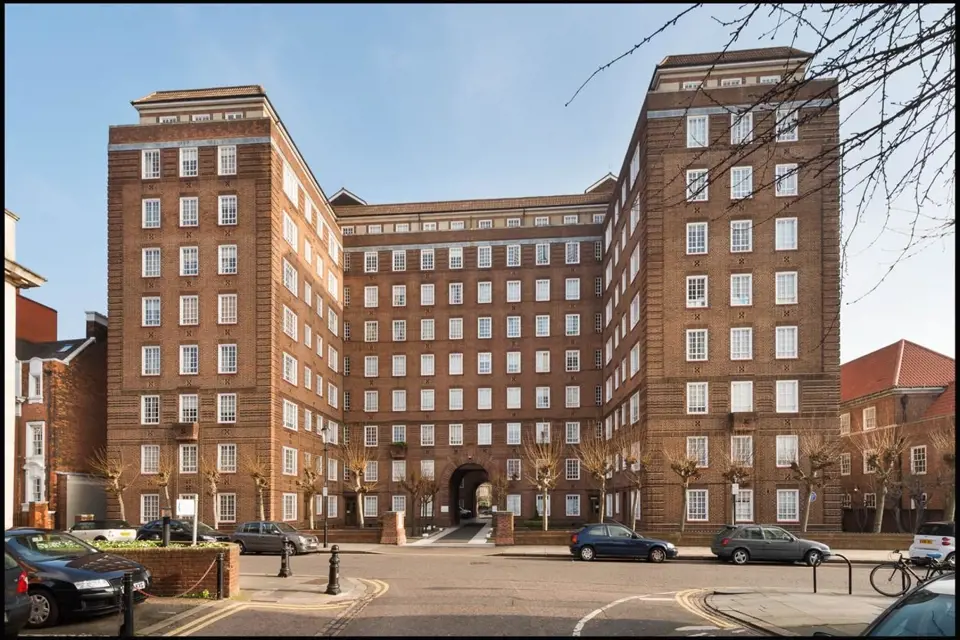 Londýnský byt po Železné lady Margaret Thatcher je na prodej