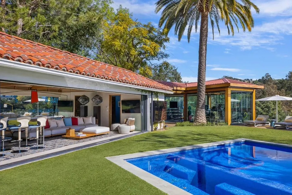 Eva Longoria prodává svůj dům za půl miliardy