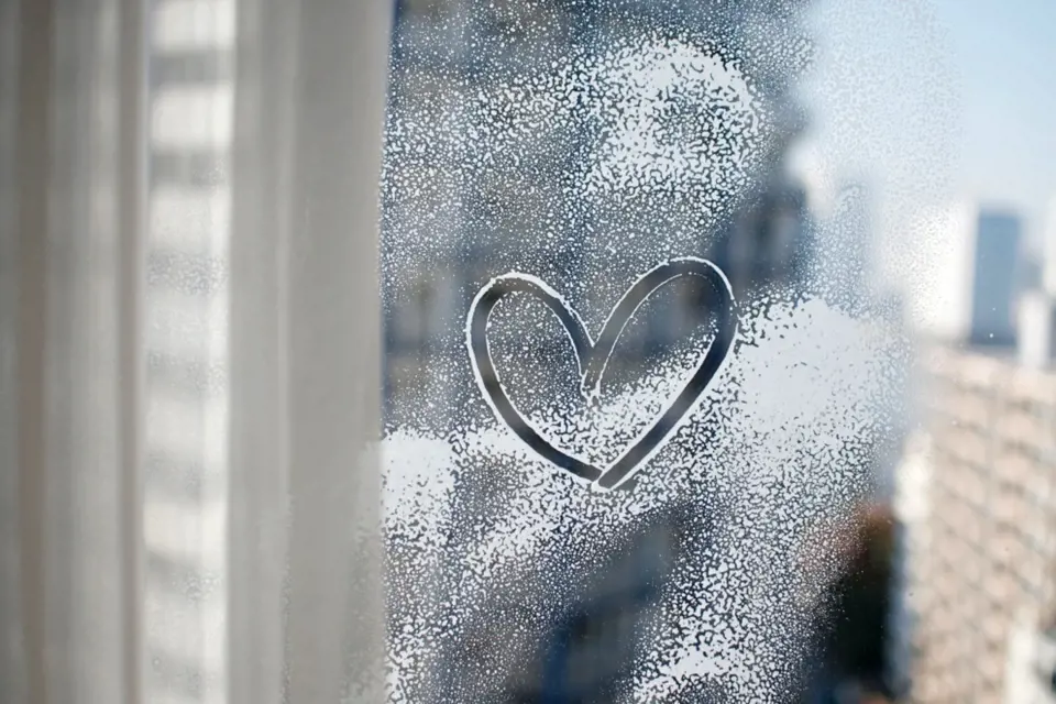 Mytí oken v mrazivém počasí vynecháme.