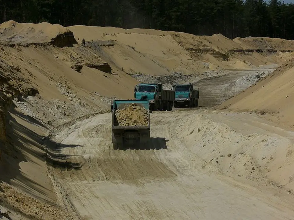 Těžba písku