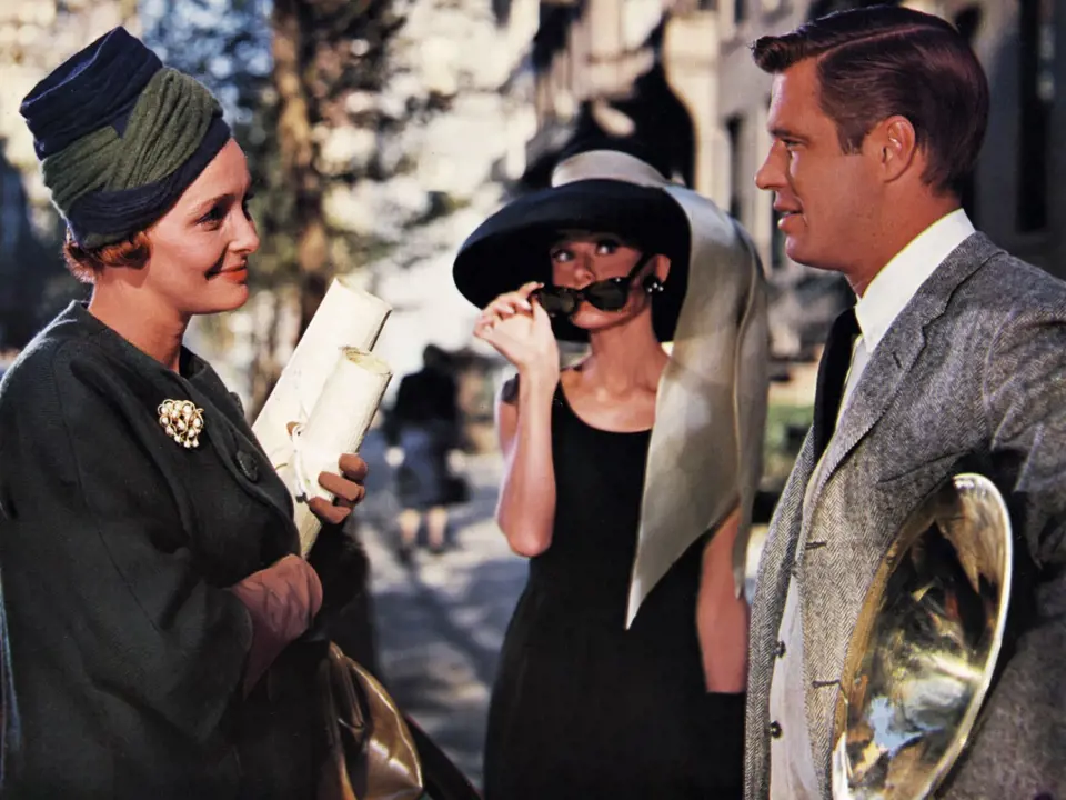Patricia, Audrey Hepburnová a George Peppard. Hlavní trojka z filmu Snídaně u Tiffanyho (1961).
