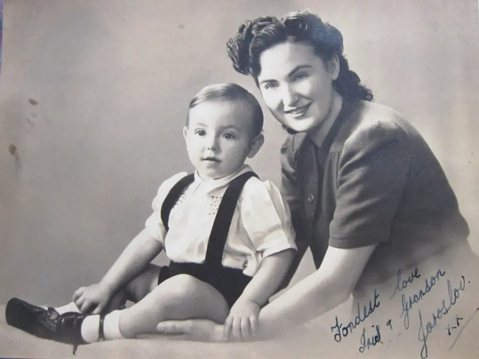 Anglická manželka Iris a syn Jaroslav švagra Václava Ruprechta, který padl jako letec RAF nad Anglií