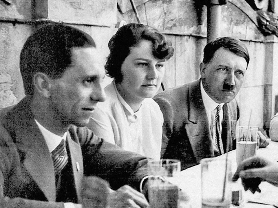 Geli Raubalová bylo o 19 let mladší než Hitler. Kvůli němu spáchala sebevraždu.