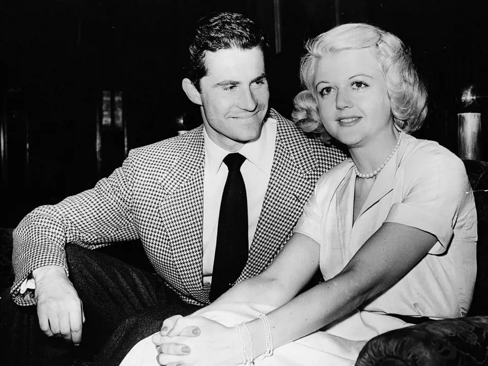 S druhým manželem Peterem Shawem v roce 1949 