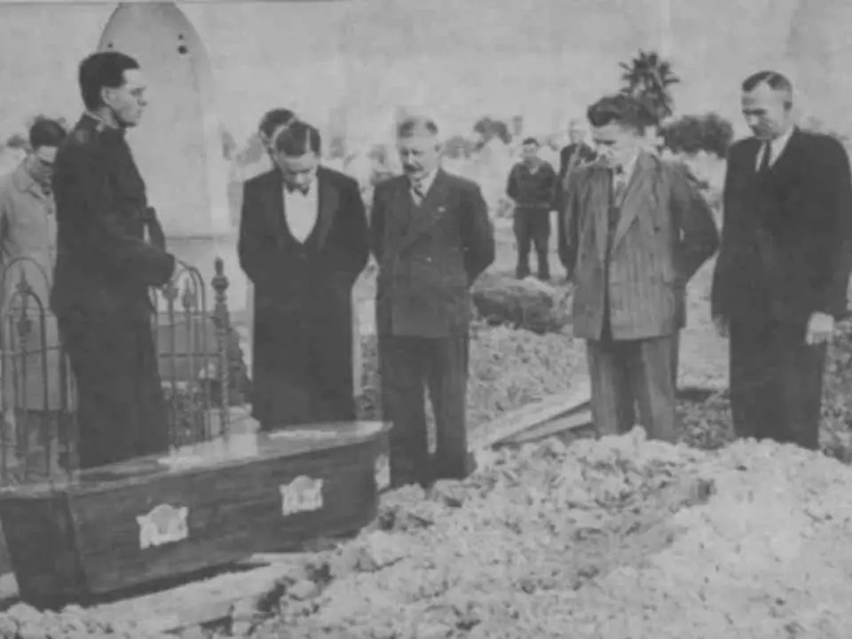 Pohřeb "somertonského muže" v roce 1949