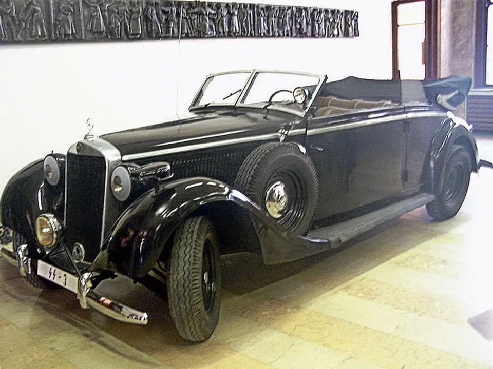 Mercedes Benz, který Heydrichovi používali během pobytu v Čechách