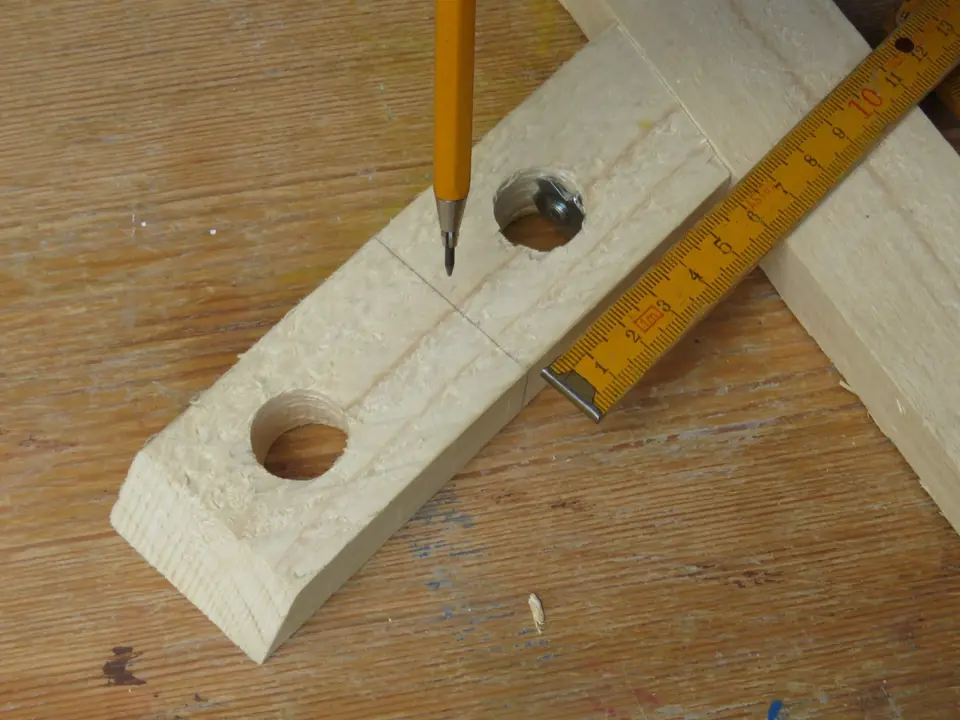 Výroba dřevěné trojnožky: Ryska pro nasazení vzpěry