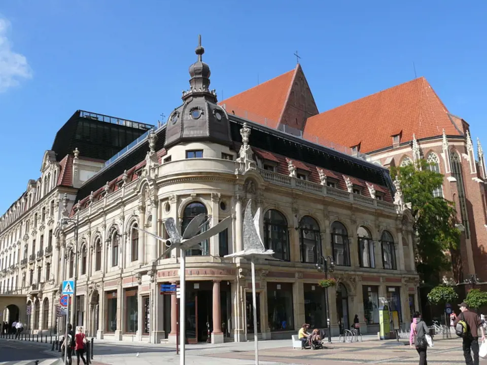 Hotel Monopol, kde bydlí čeští fotbalisté