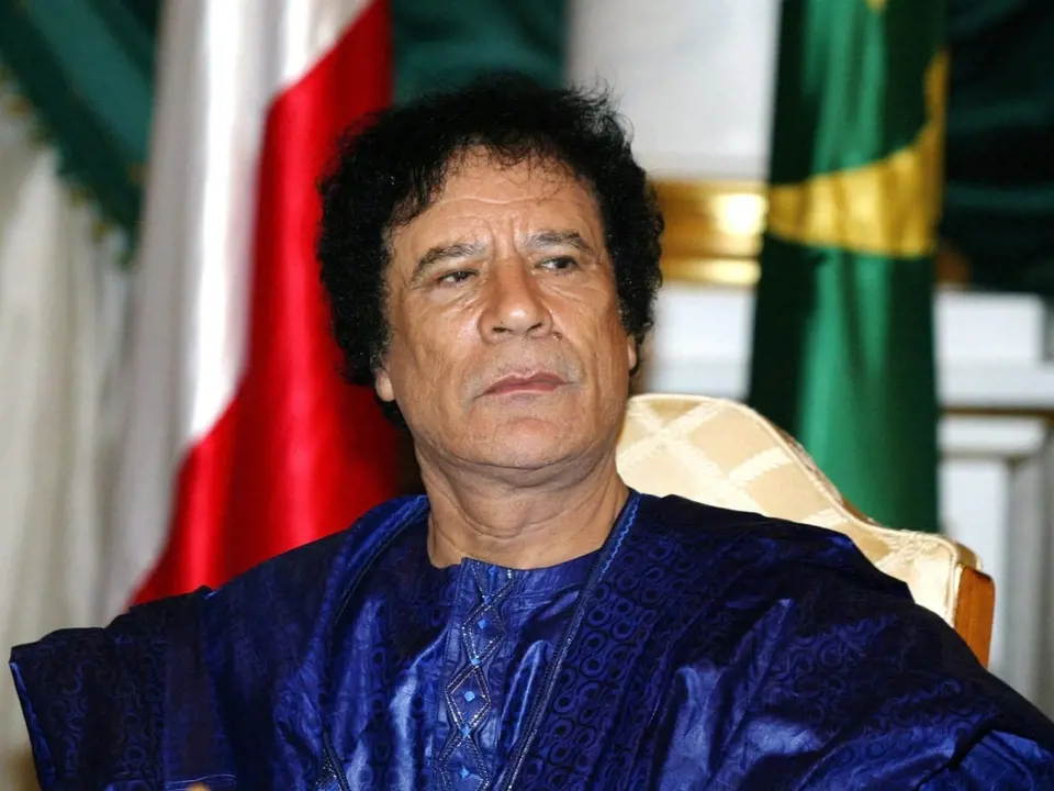 Muammar Kaddáfí v roce 2003
