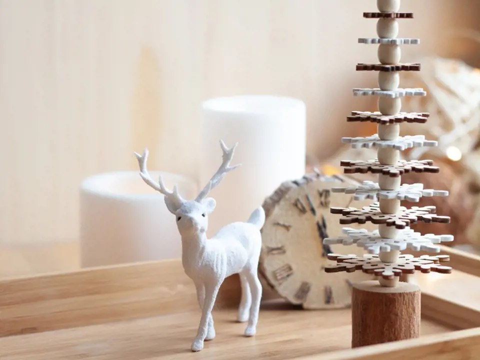 Jednoduchá vánoční dekorace z přírodních materiálů