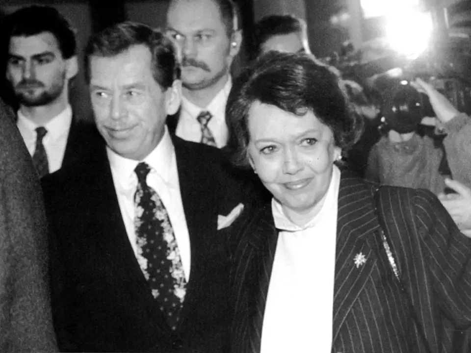 Jak šel čas s Jiřinou Jiráskovou: V roce 1993 s Václavem Havlem