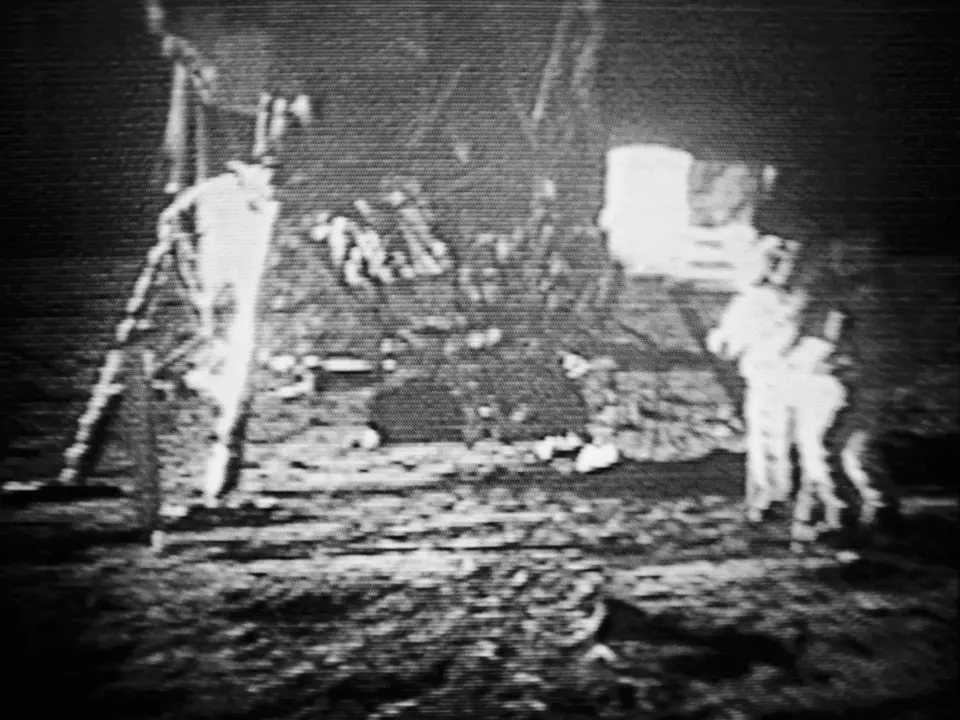 Záběry z přistání na Měsíci roku 1969
