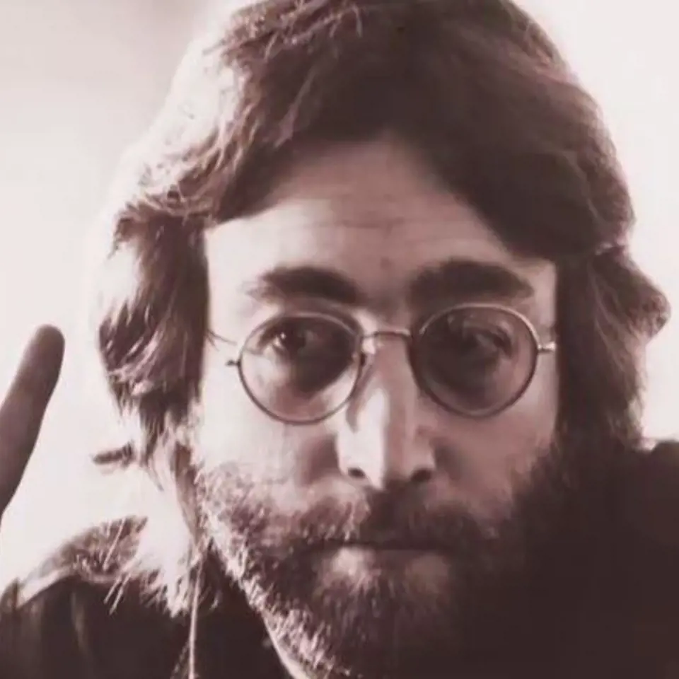 John Lennon byl zavražděn v roce 1980.