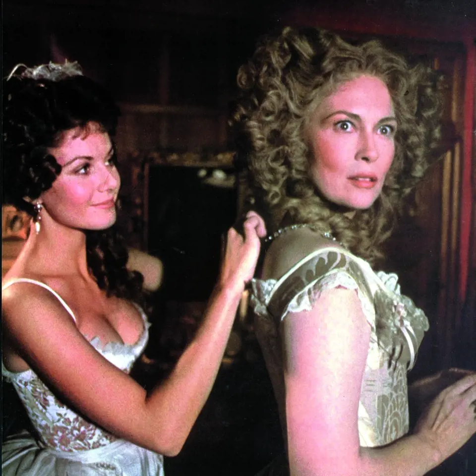 S Faye Dunawayovou v historickém snímku Hříšnice (1983)