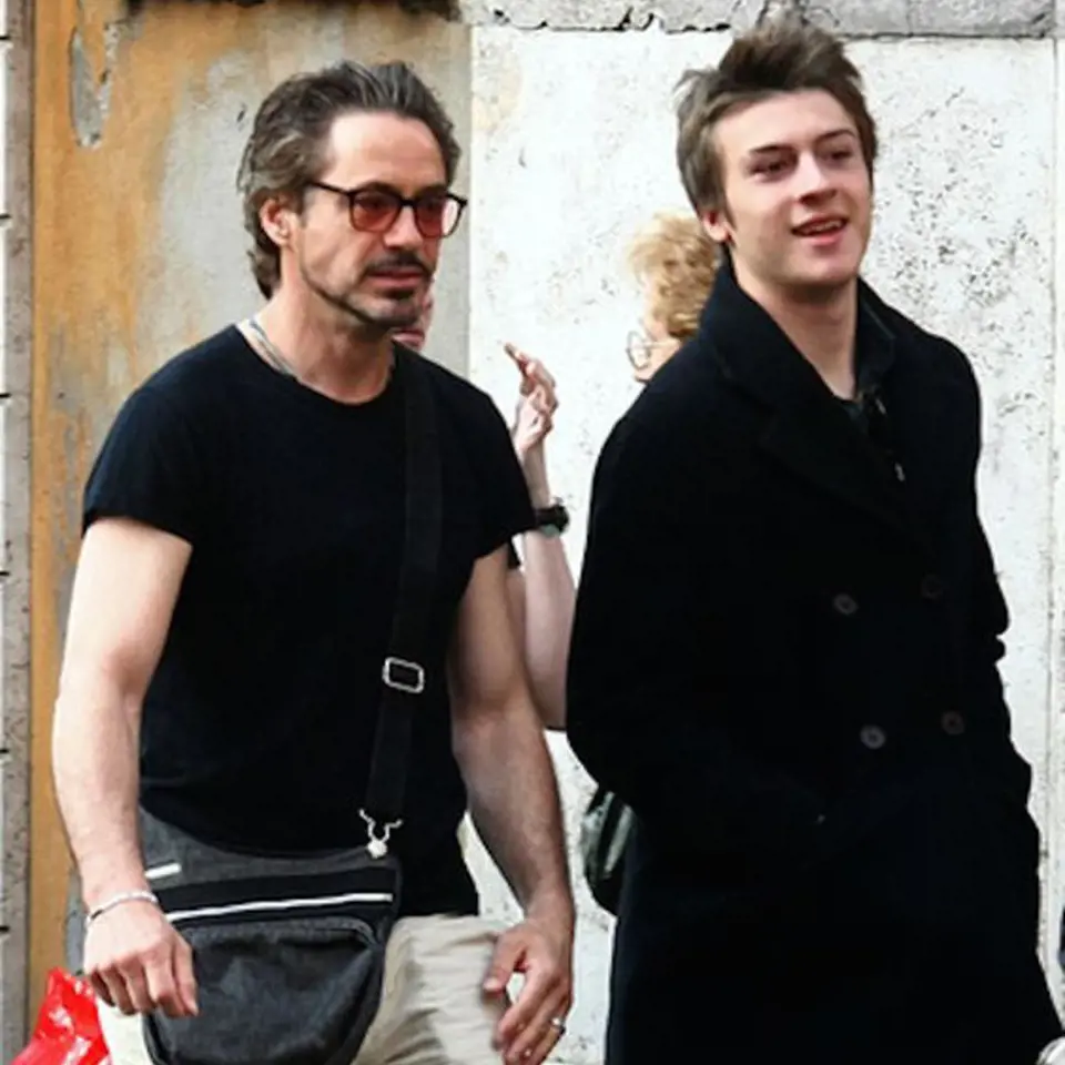 Robert Downey Jr. nemůže svému synovi nic vyčítat, sám si drogovým obdobím v mládí prošel.