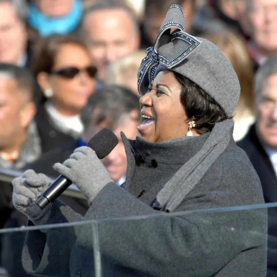 Aretha Franklinová zpívá v lednu 2009 na inauguraci prezidenta Baracka Obamy.