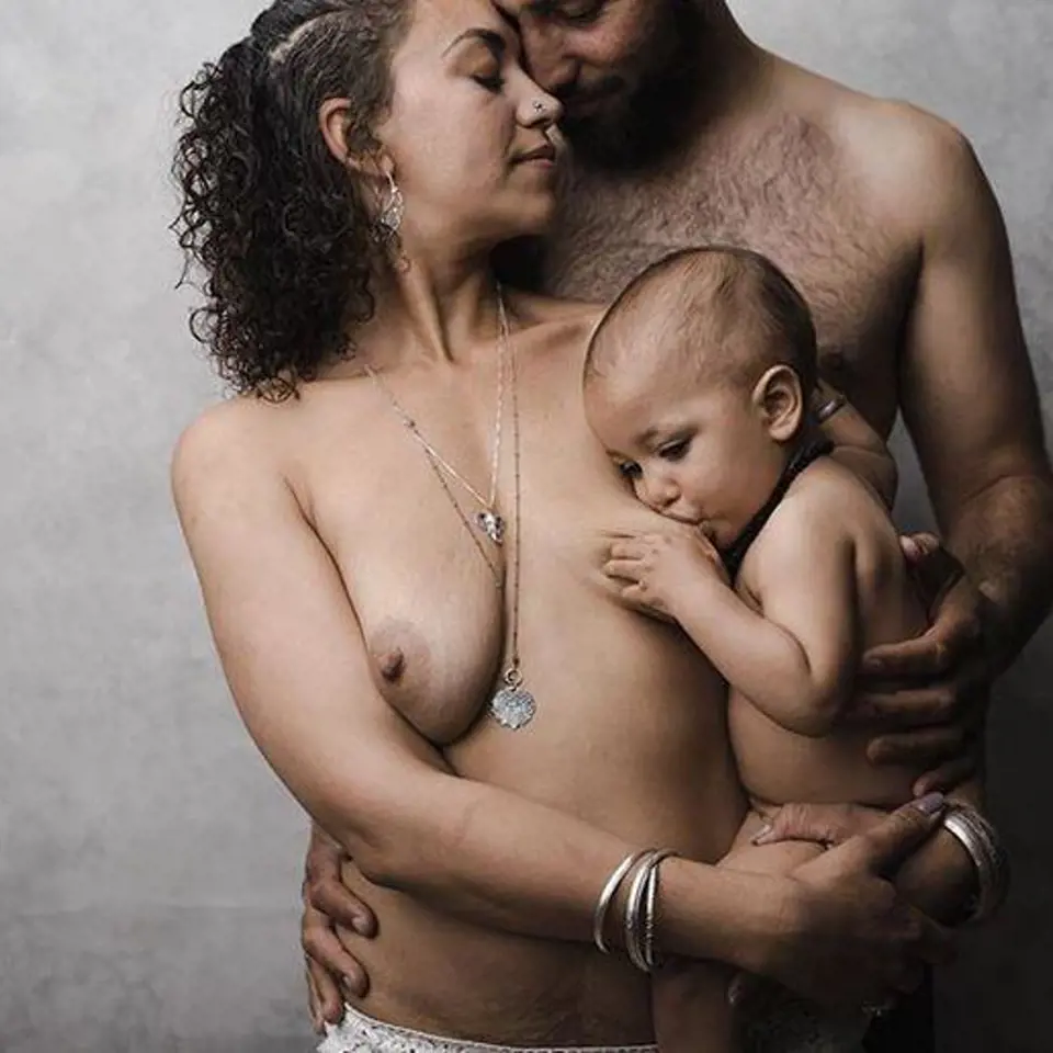 Odhalené fotky kojících nebo těhotných žen: Patří toto na sociální sítě?